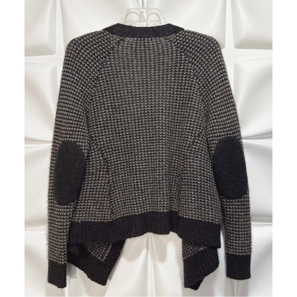 Eileen Fisher Womens Sz S Gray ITALIAN Yak Wool Cardigan Sweater Elbow Patch - Picture 10 of 10